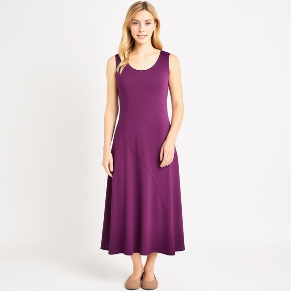 💜 TravelSmith Sleeveless Deep plum/ purple Travel Dress – Size M - Picture 1 of 8